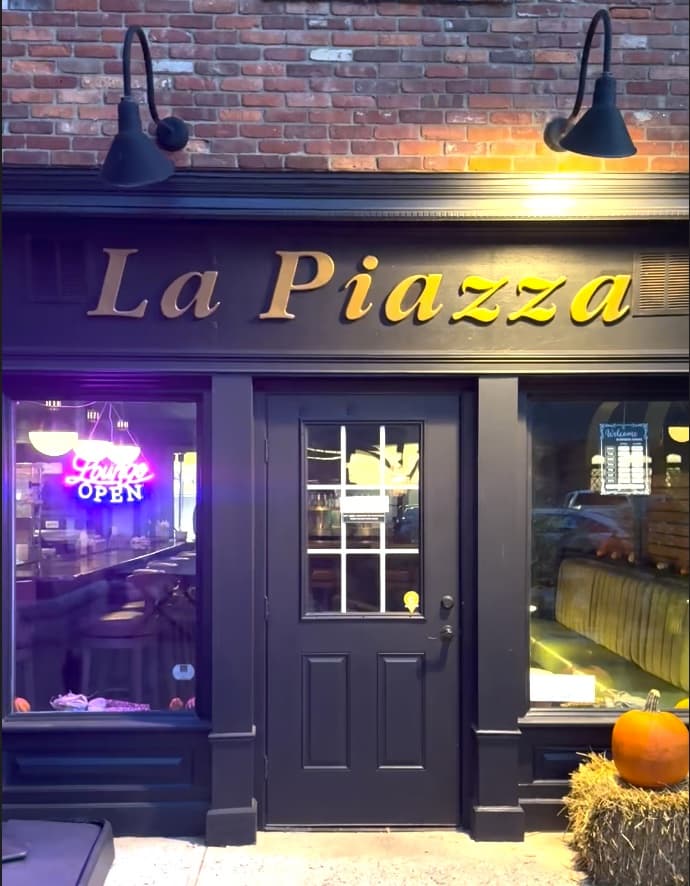 Live Music: Ron Ossi @ LaPiazza Lounge