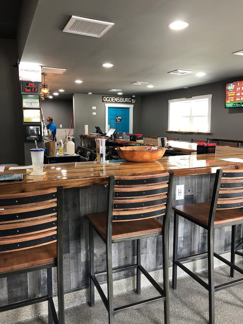 Mike Oregano at Stew N' Dolly's @ Stew n’ Dolly’s Place