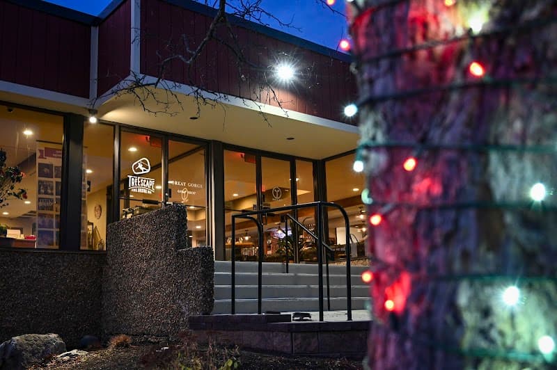 Line Dancing at Hef’s Hut